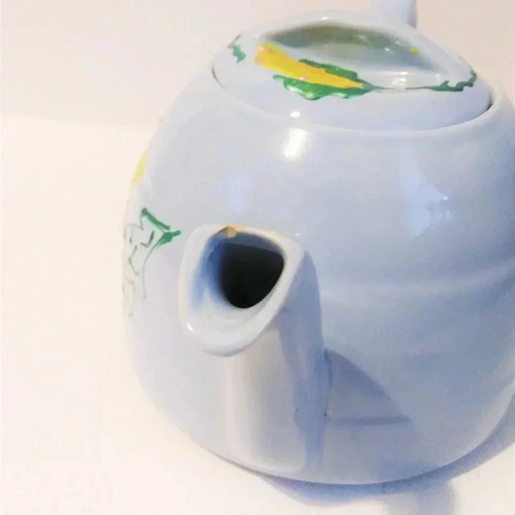 Vintage Handmade Blue Teapot England Made - Picture 4 of 8